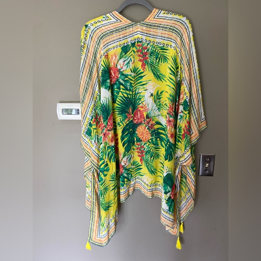 NINE WEST Bright Colorful Metallic Boho Floral Kimono Coverup With Tassles Sz OS - Picture 2 of 6